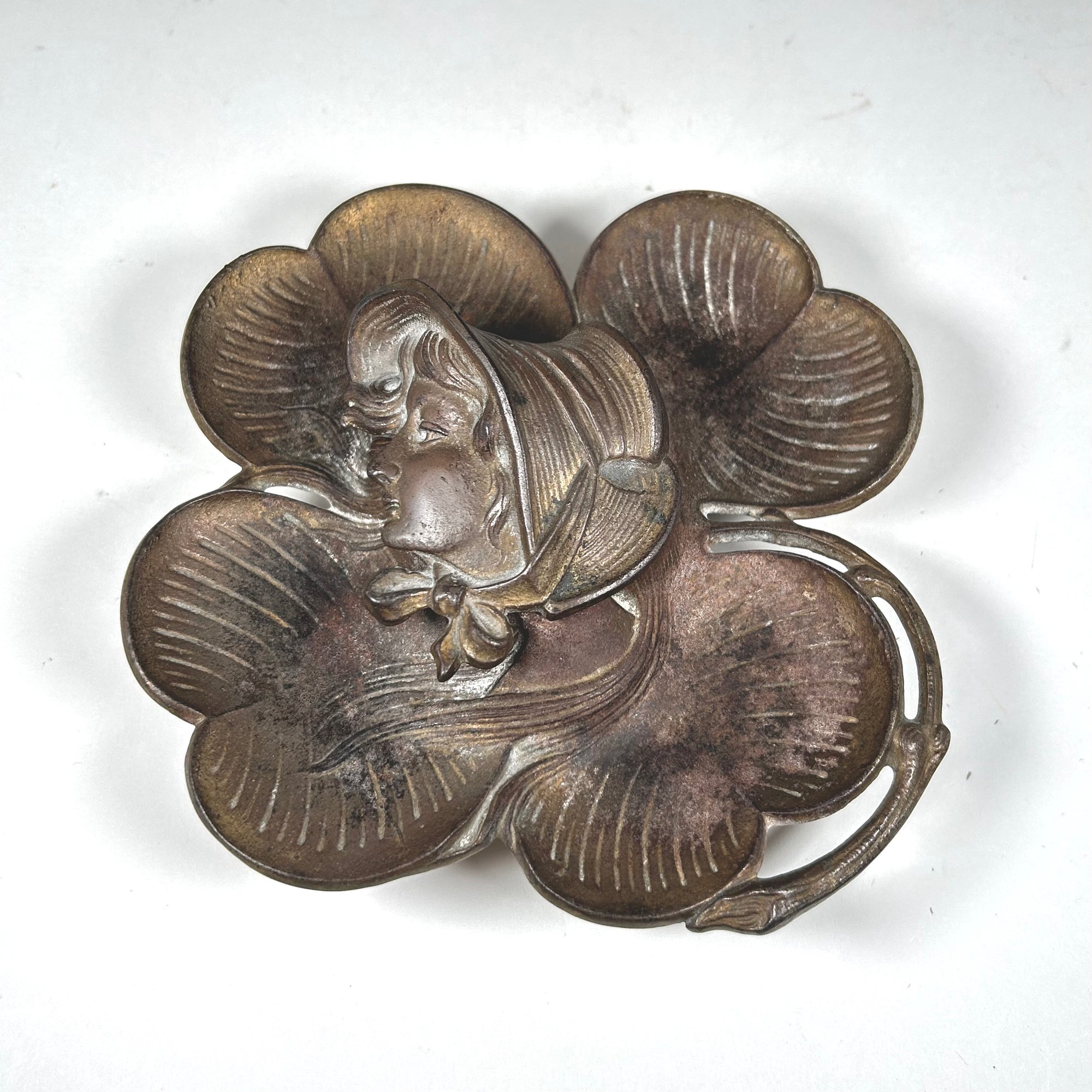 Four Leaf Clover and Woman's Head Inkwell