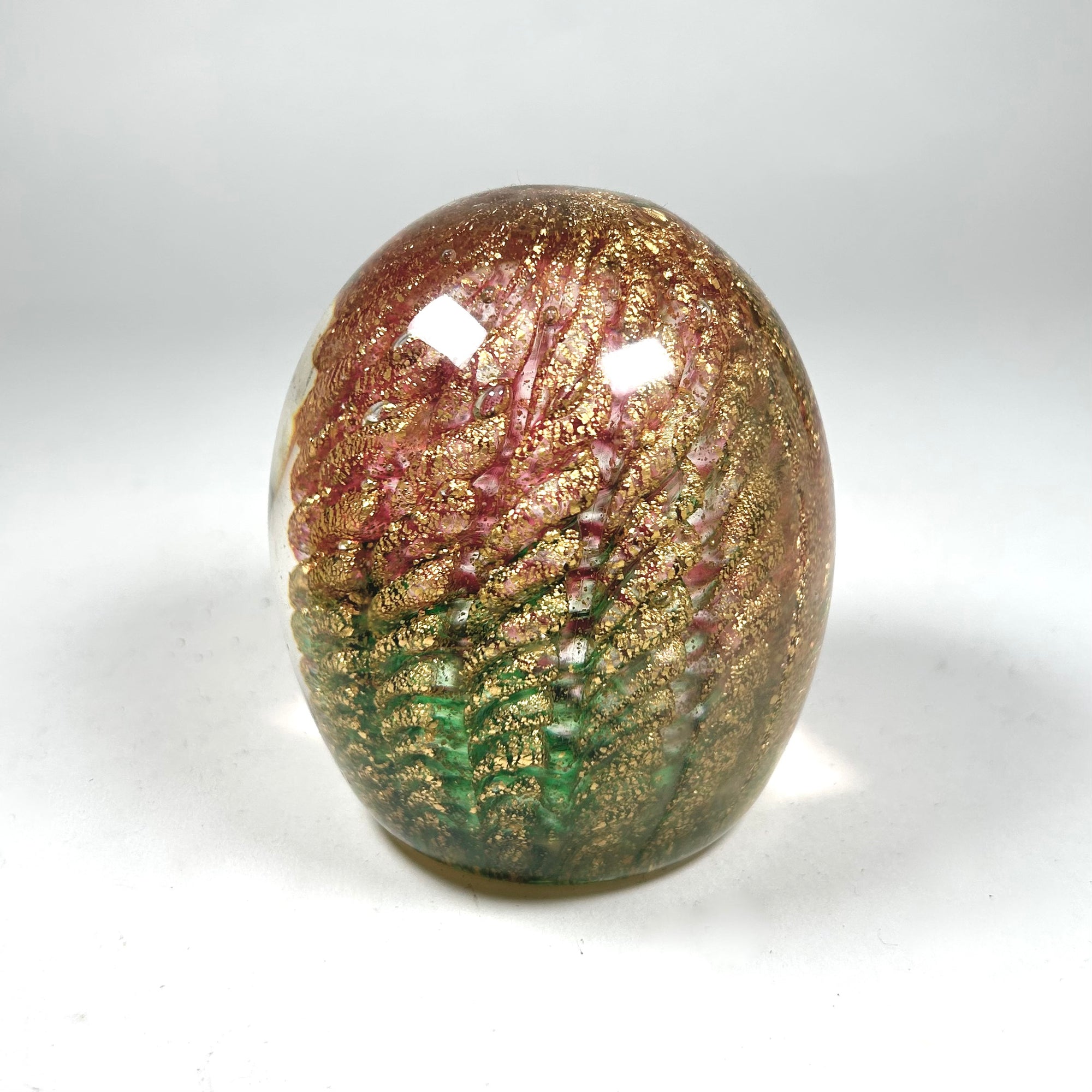 Iridescent Egg Shaped Art Glass Paperweight in Green and Red