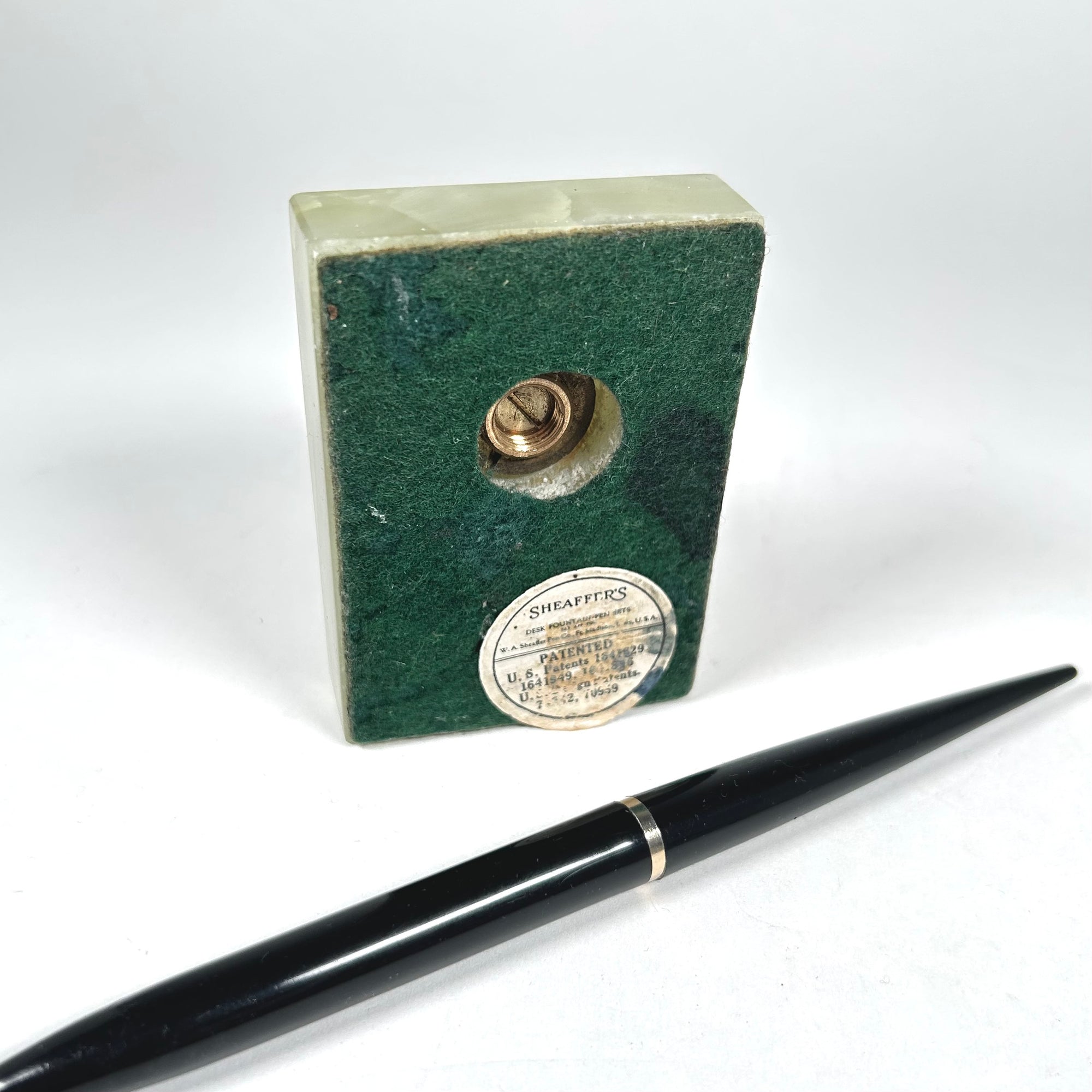 Vintage Small Light Green Agate Pen Stand with Matching Pen by Sheaffer"s