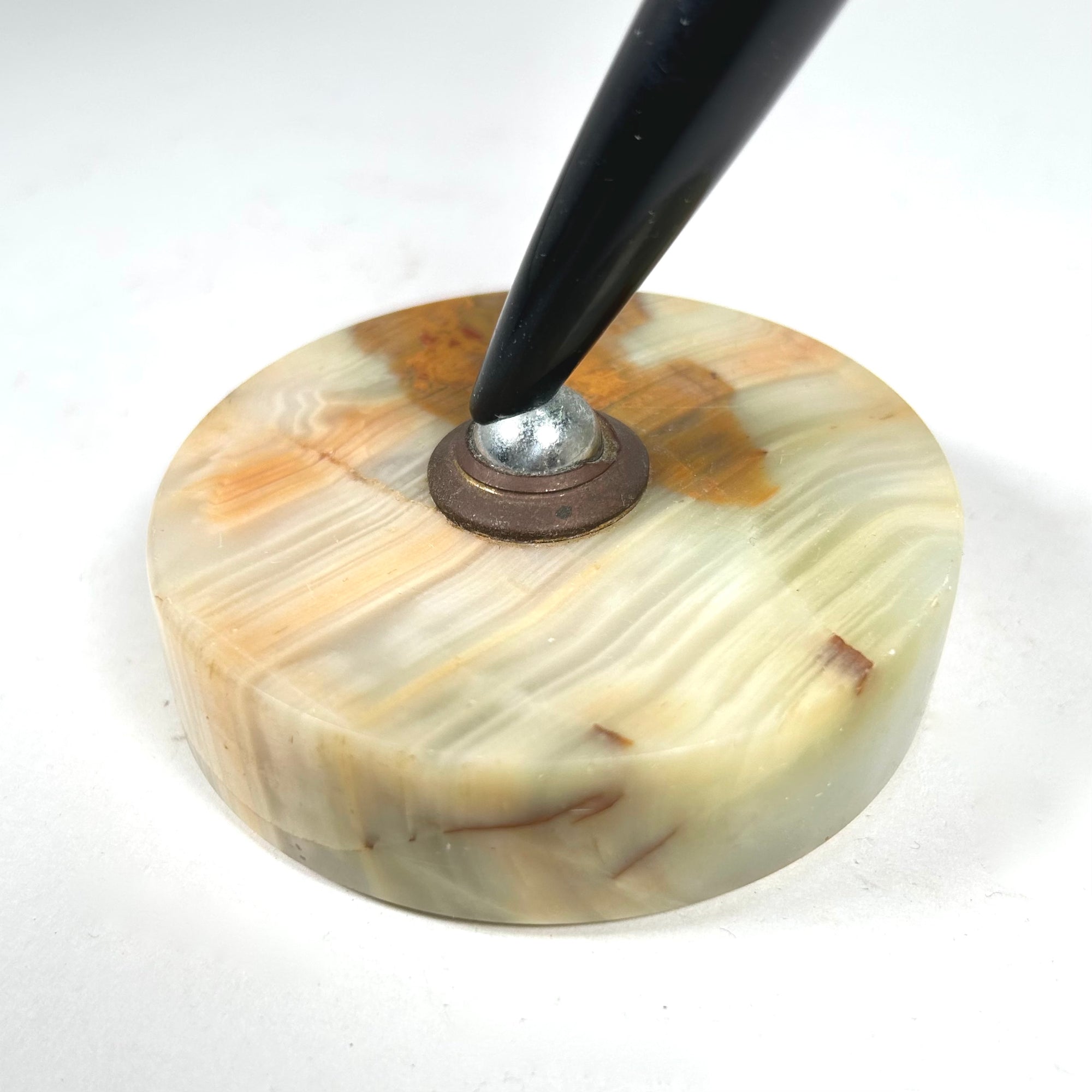 Round Agate Pen Stand with Pen in Cream with Brown Accents