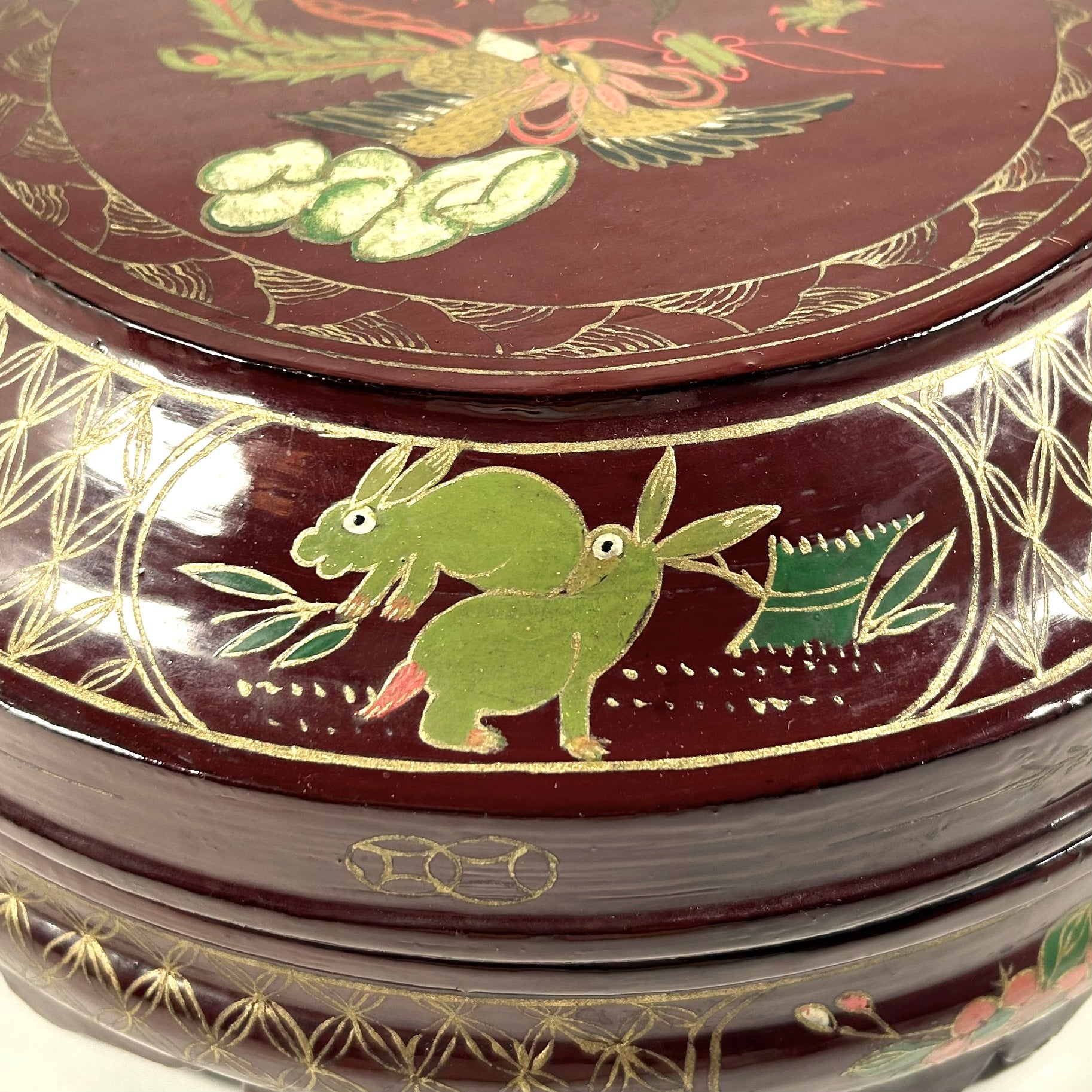Vintage Chinese Lacquer Round Footed Sweetmeat Wedding Box