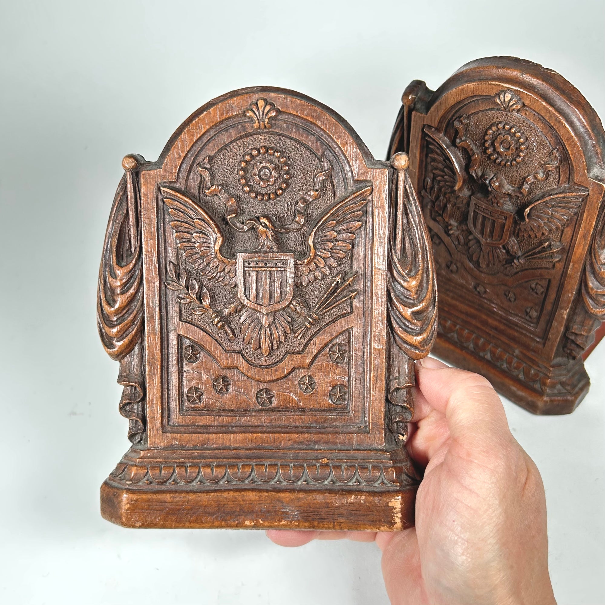 Vintage Syroco Wood US Eagle Shield Bookends