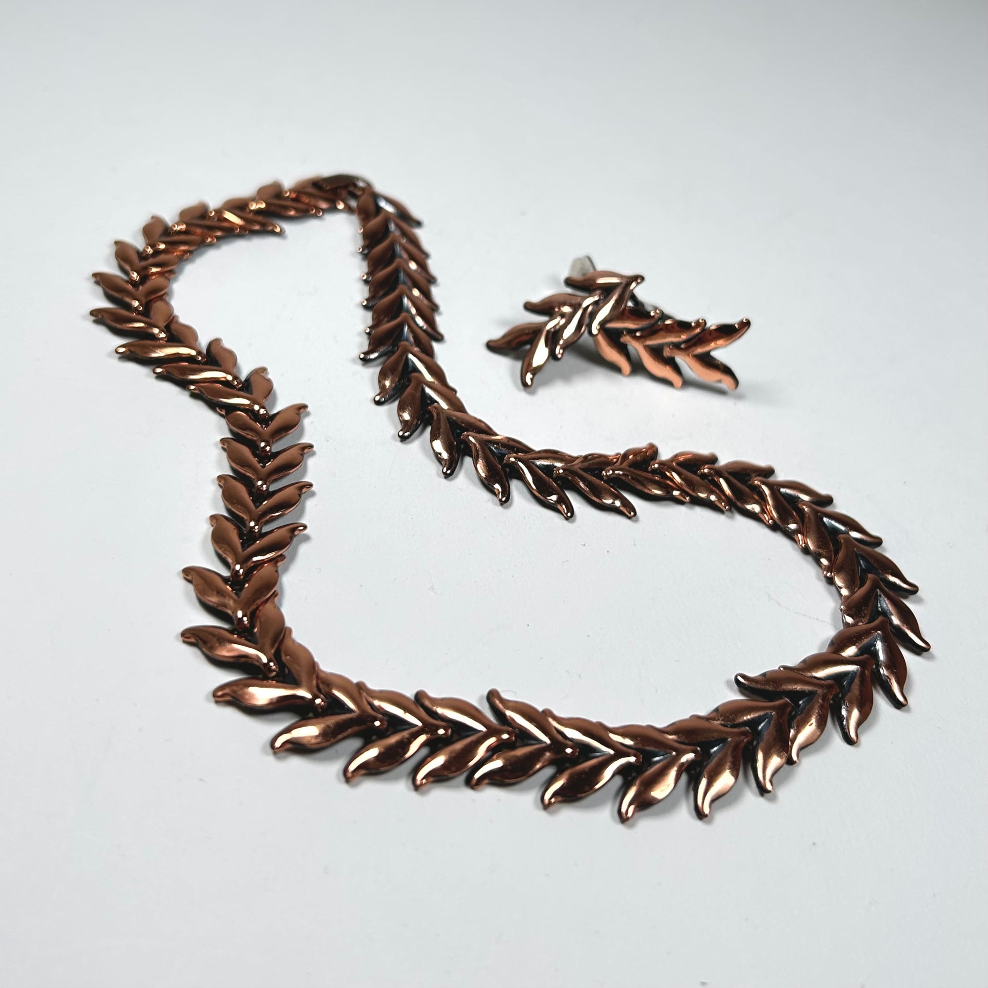 Copper Chevron Laurel Leaf Choker Necklace and Clip-On Earring Set