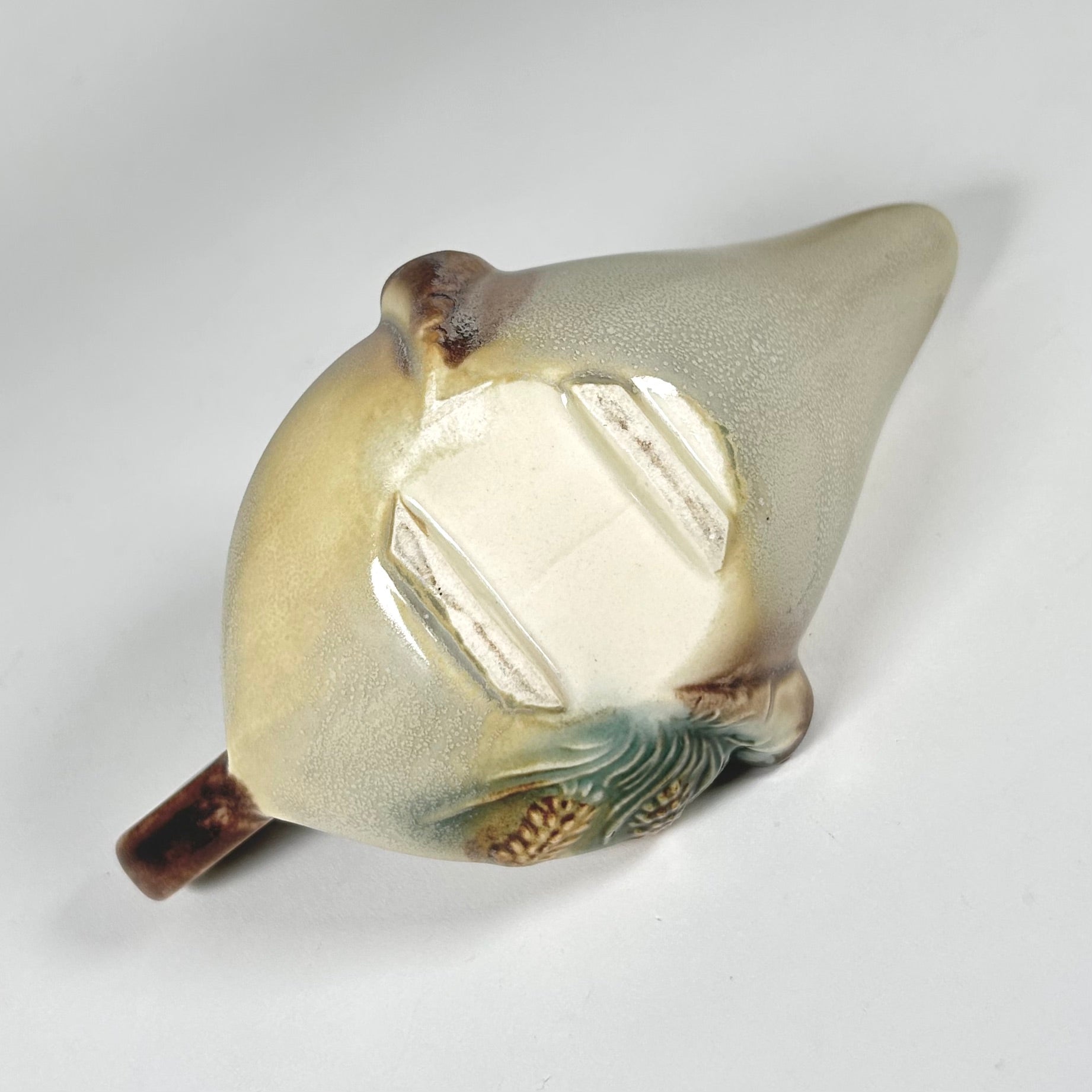 Hull Pottery Parchment and Pine Aladdin's Lamp Creamer