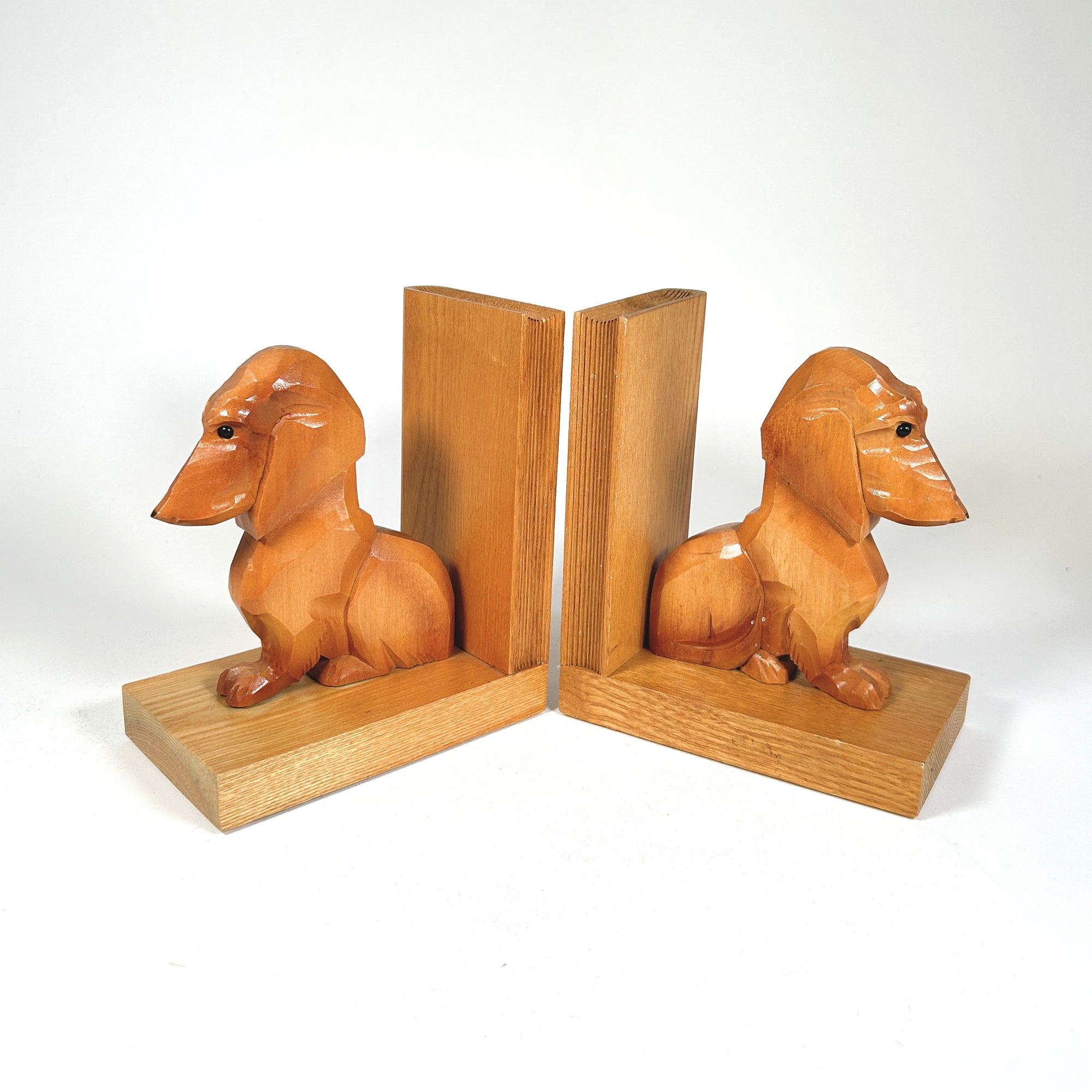 Vintage Dachshund Dog with Books Wood Bookends