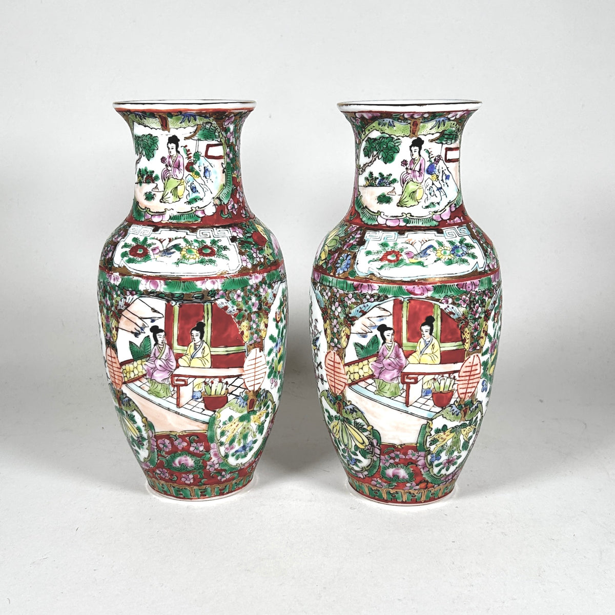 Chinese Rose Medallion Vase Pair - Mid 20th Century