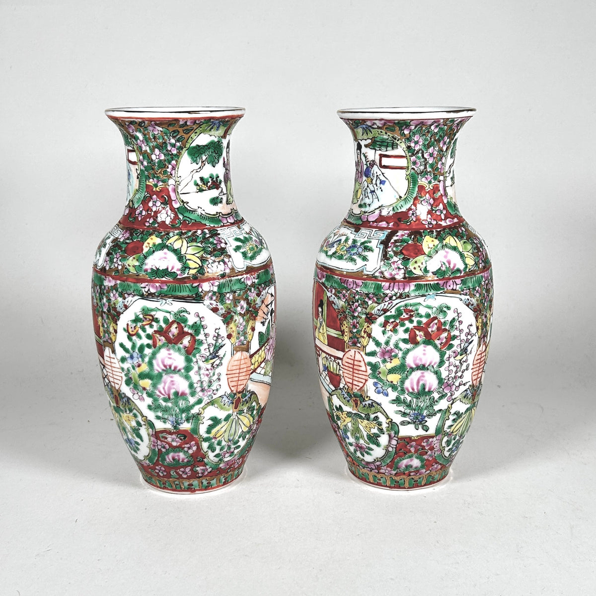 Chinese Rose Medallion Vase Pair - Mid 20th Century