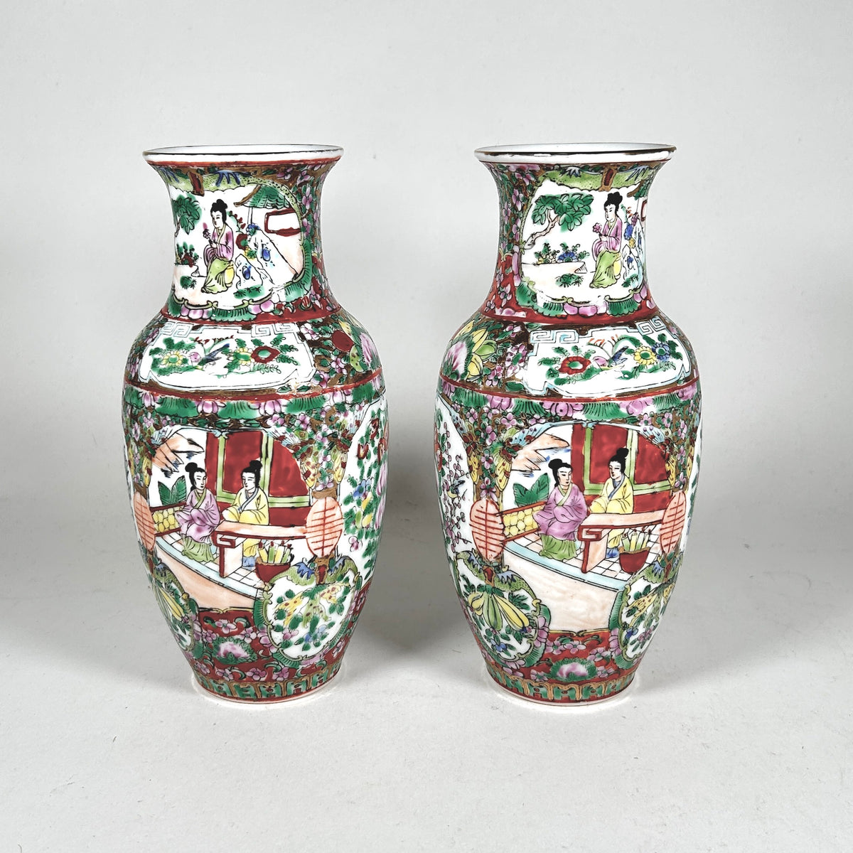Chinese Rose Medallion Vase Pair - Mid 20th Century