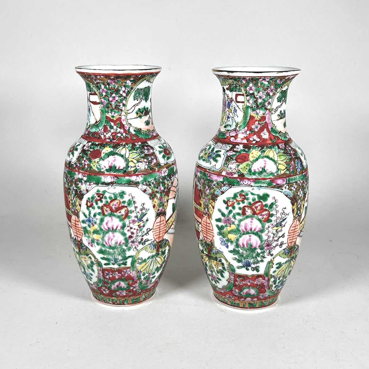 Chinese Rose Medallion Vase Pair - Mid 20th Century