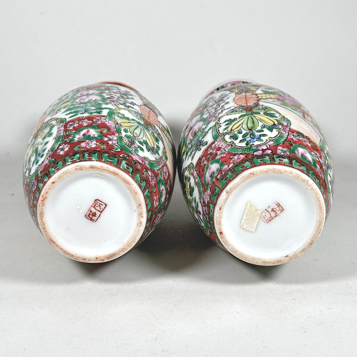 Chinese Rose Medallion Vase Pair - Mid 20th Century