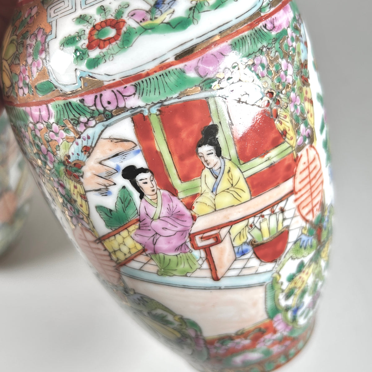 Chinese Rose Medallion Vase Pair - Mid 20th Century