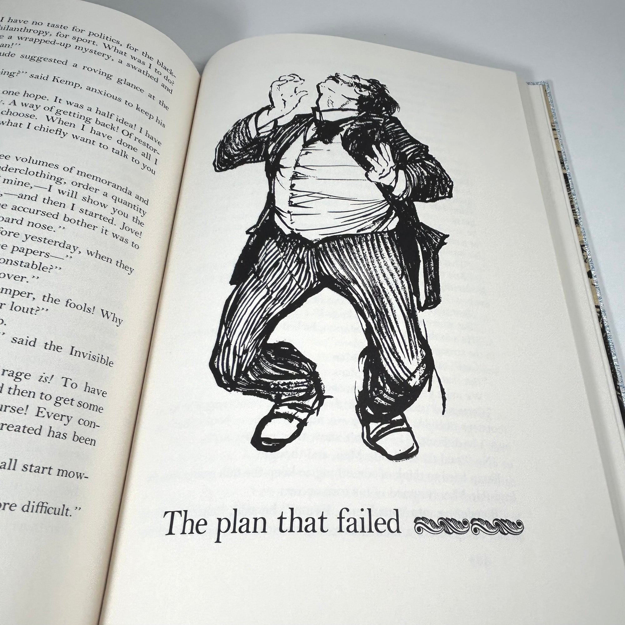 The Invisible Man by H. G. Wells - The Heritage Press 1967 - Free Shipping